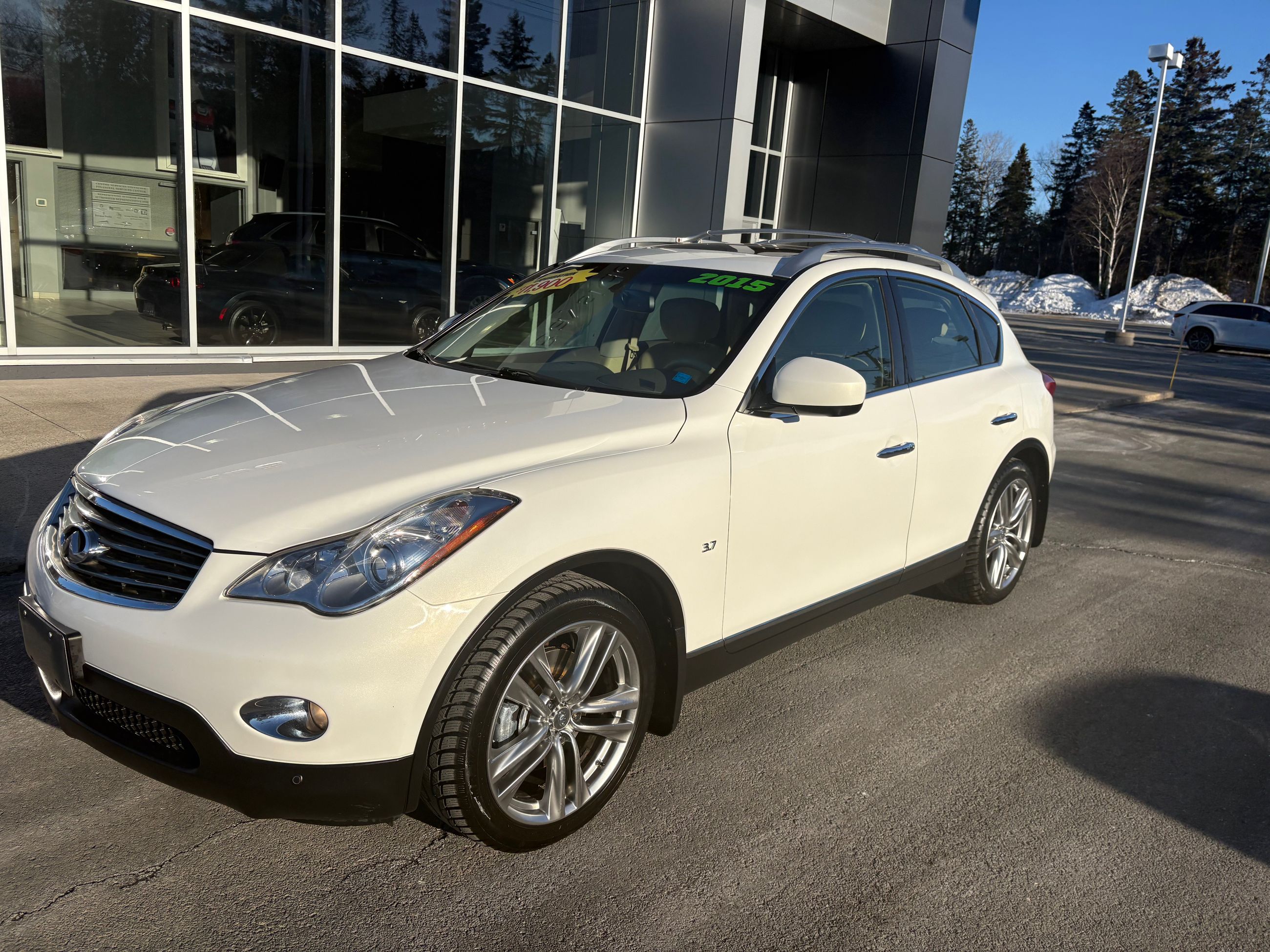 2015 Infiniti Q50