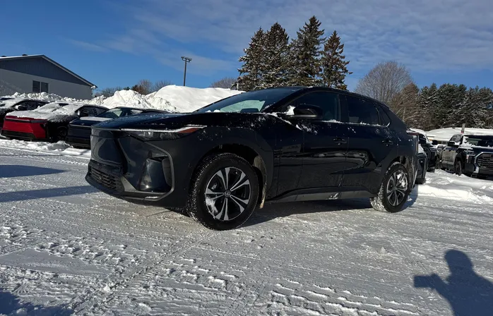 2024 Toyota BZ4X LE - 1