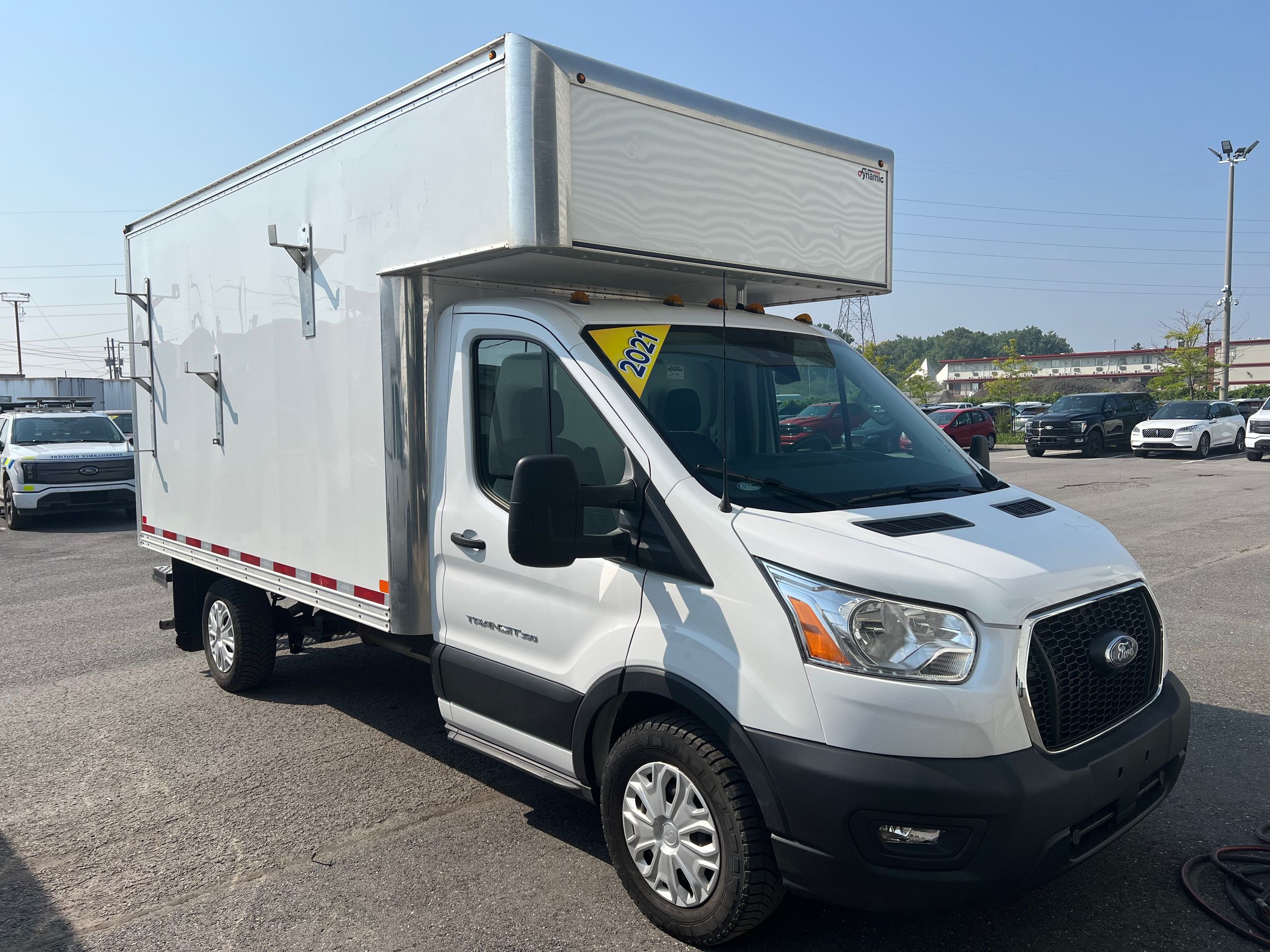 2021 Ford TRANSIT CUTAWAY