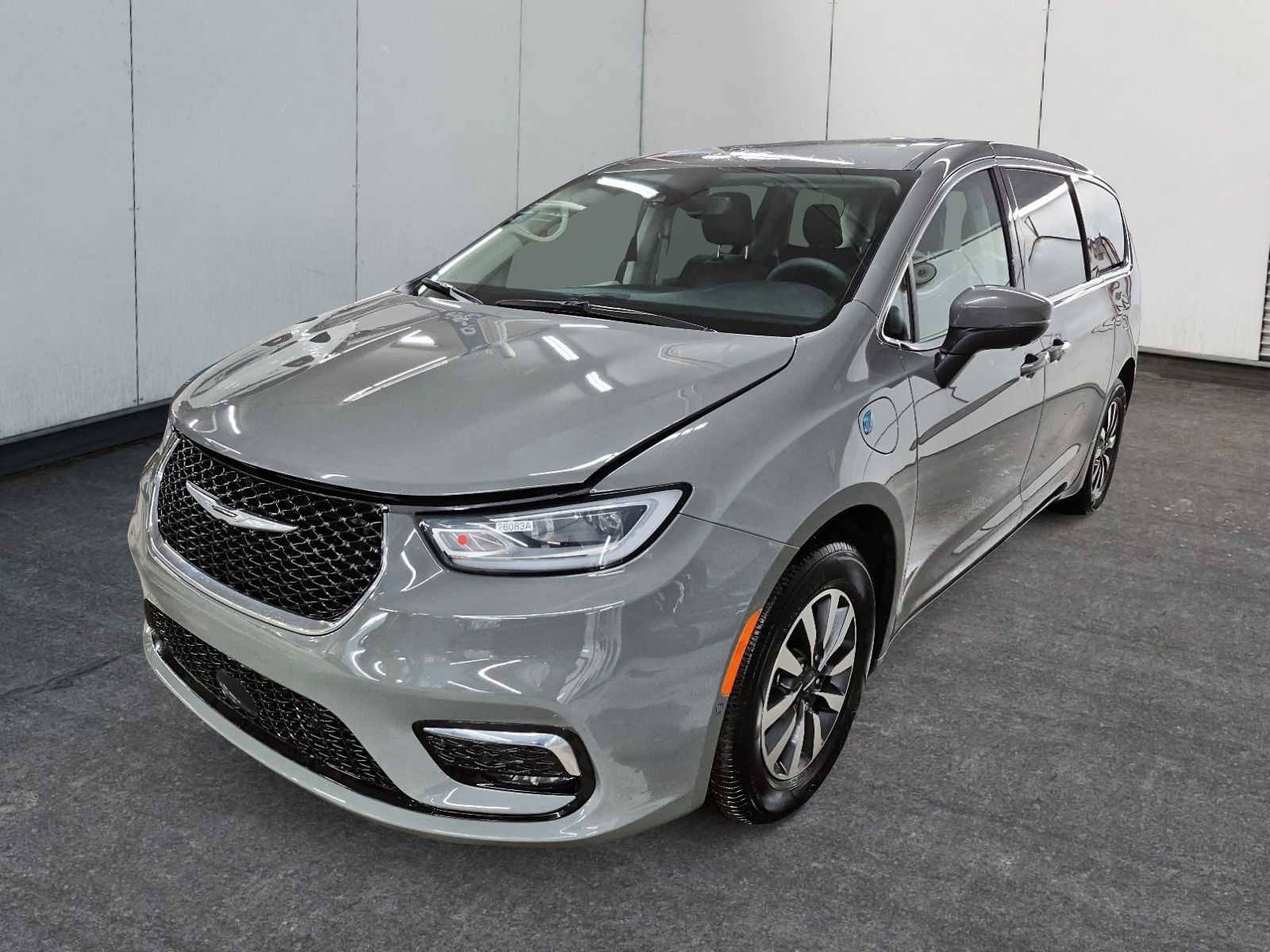 2023 Chrysler Pacifica Hybrid