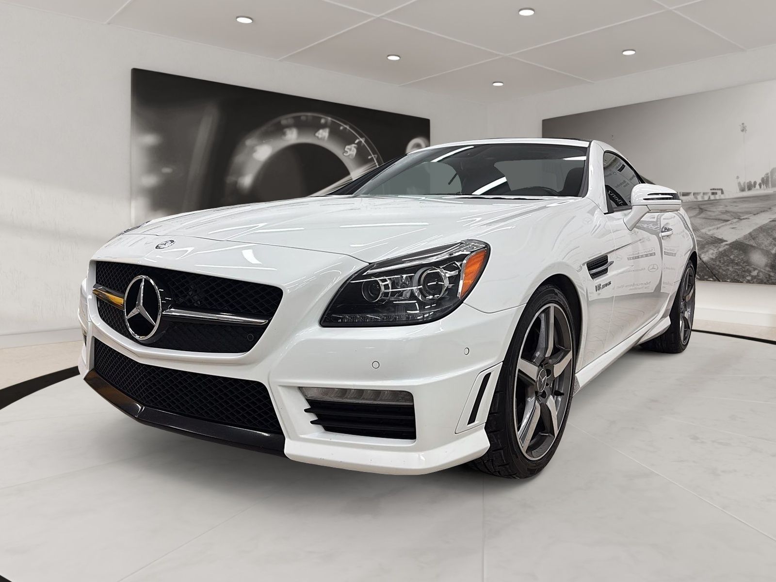 2014 Mercedes-Benz SLK-Class