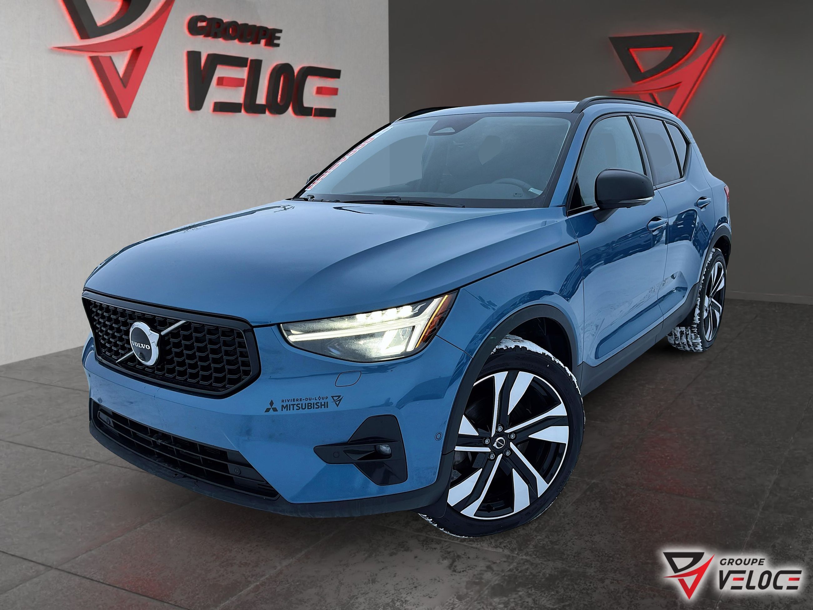 2023 Volvo XC40