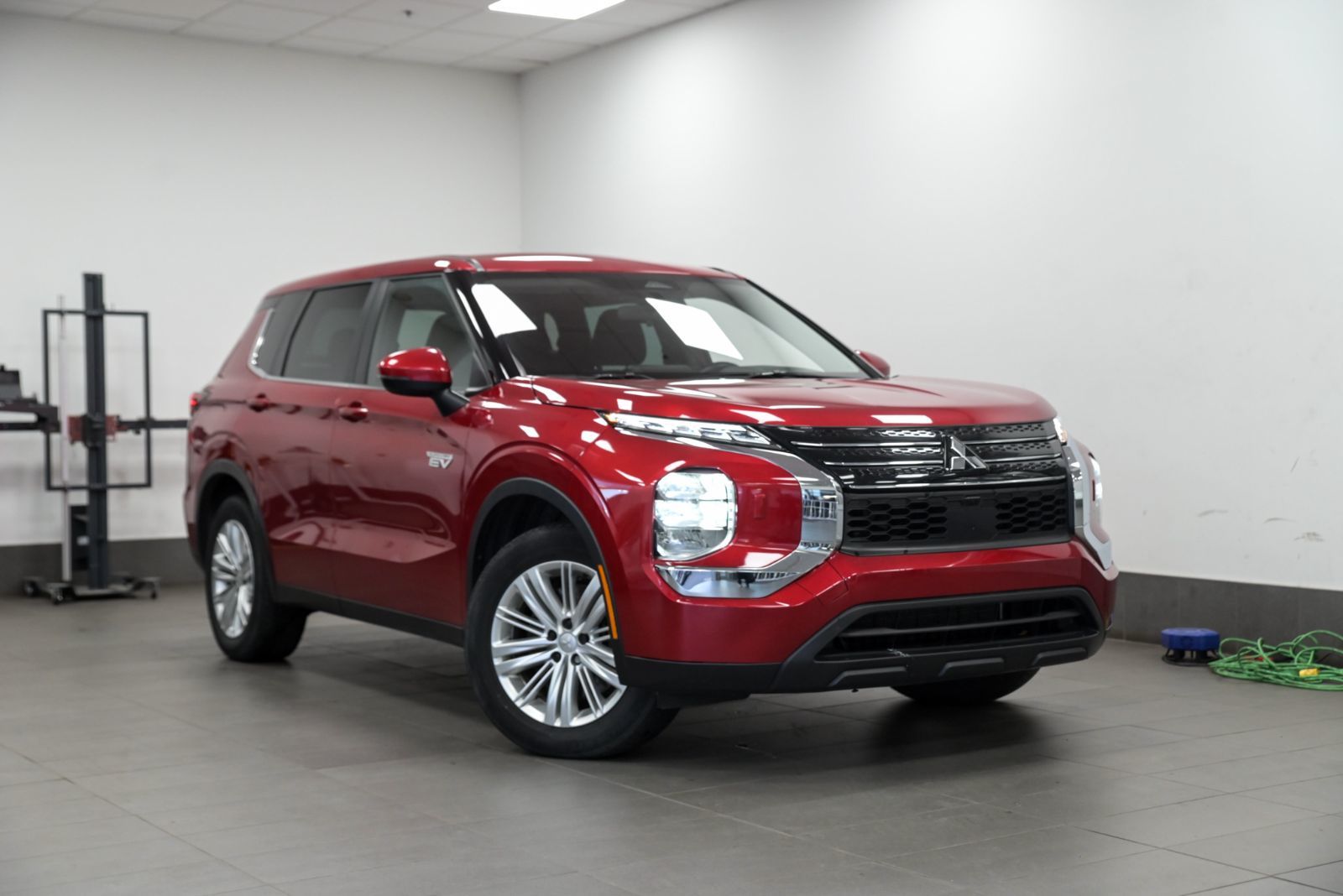 2023 Mitsubishi Outlander PHEV