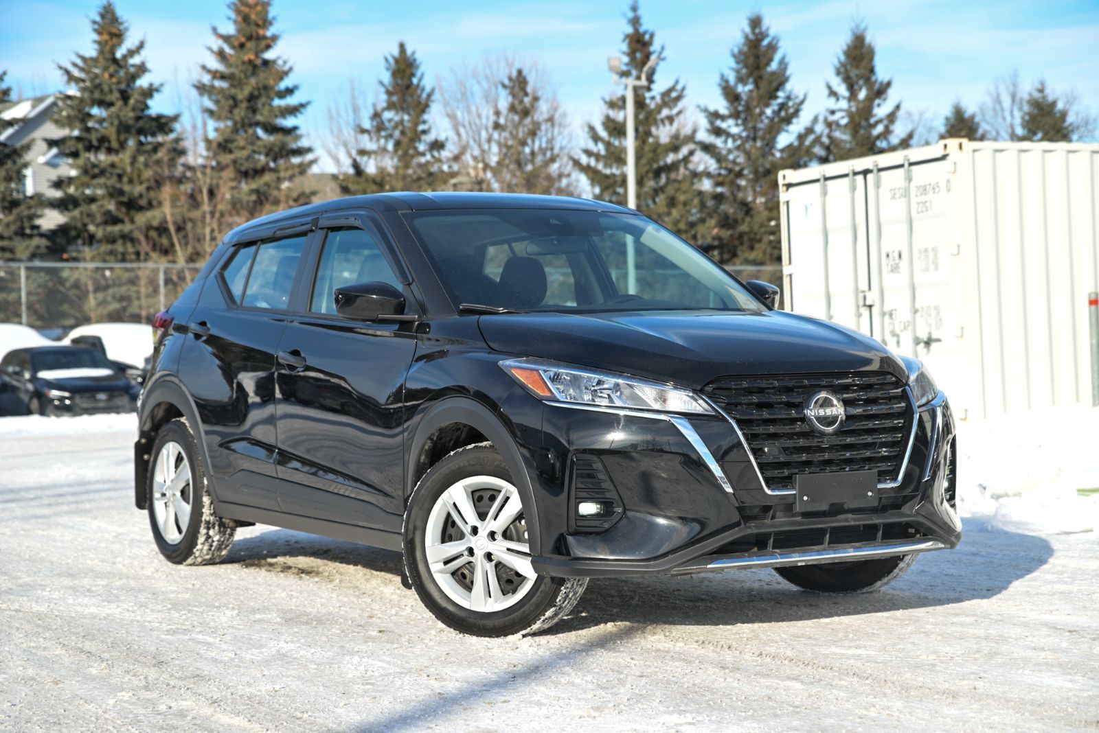 2025 Nissan Kicks Play - 1