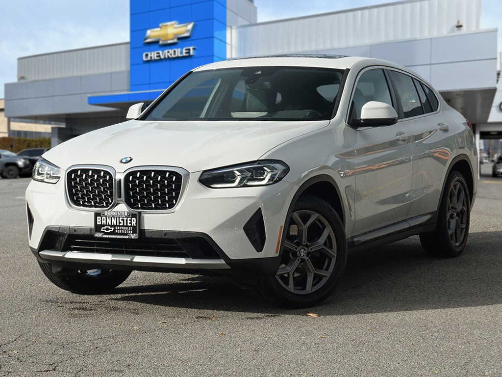 2025 BMW X4