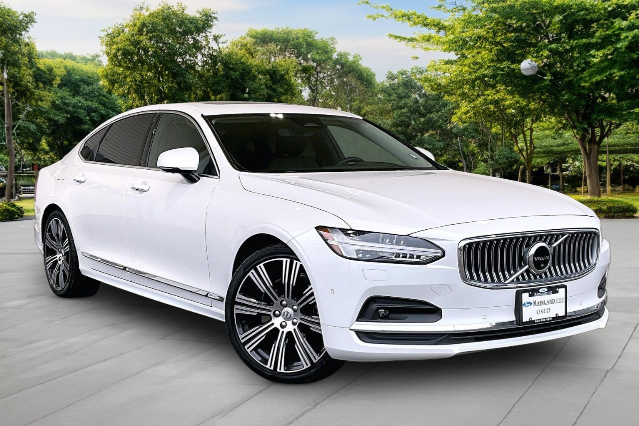 2023 Volvo S90