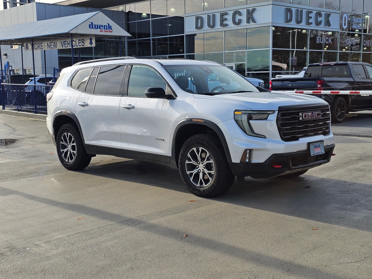 2024 GMC Acadia
