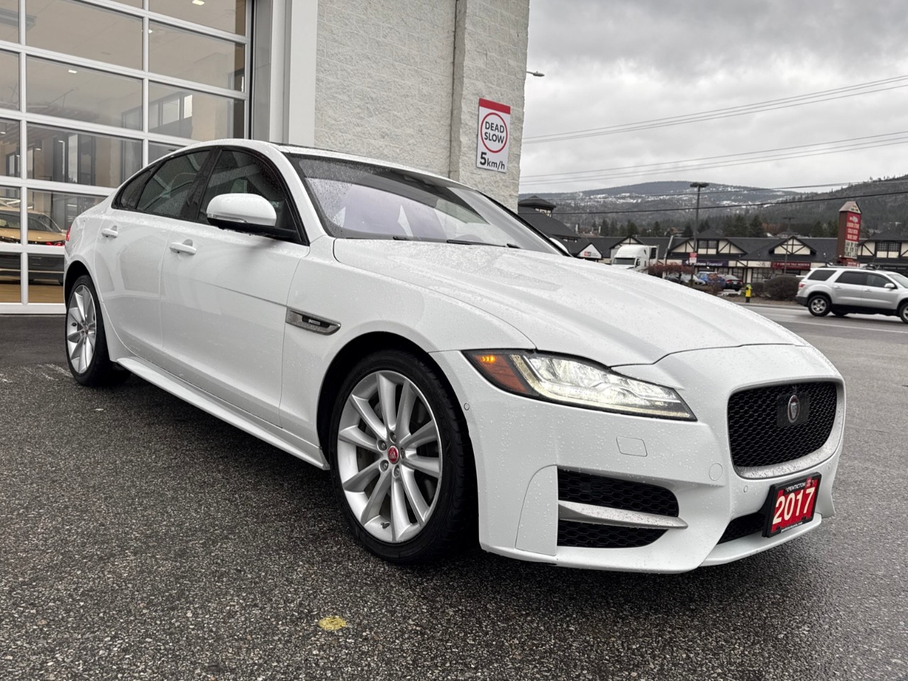 2017 Jaguar XF