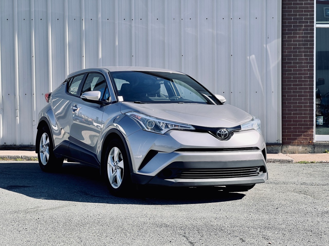 2018 Toyota C-HR XLE - 1