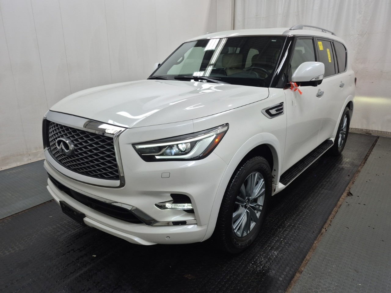 2024 INFINITI QX80
