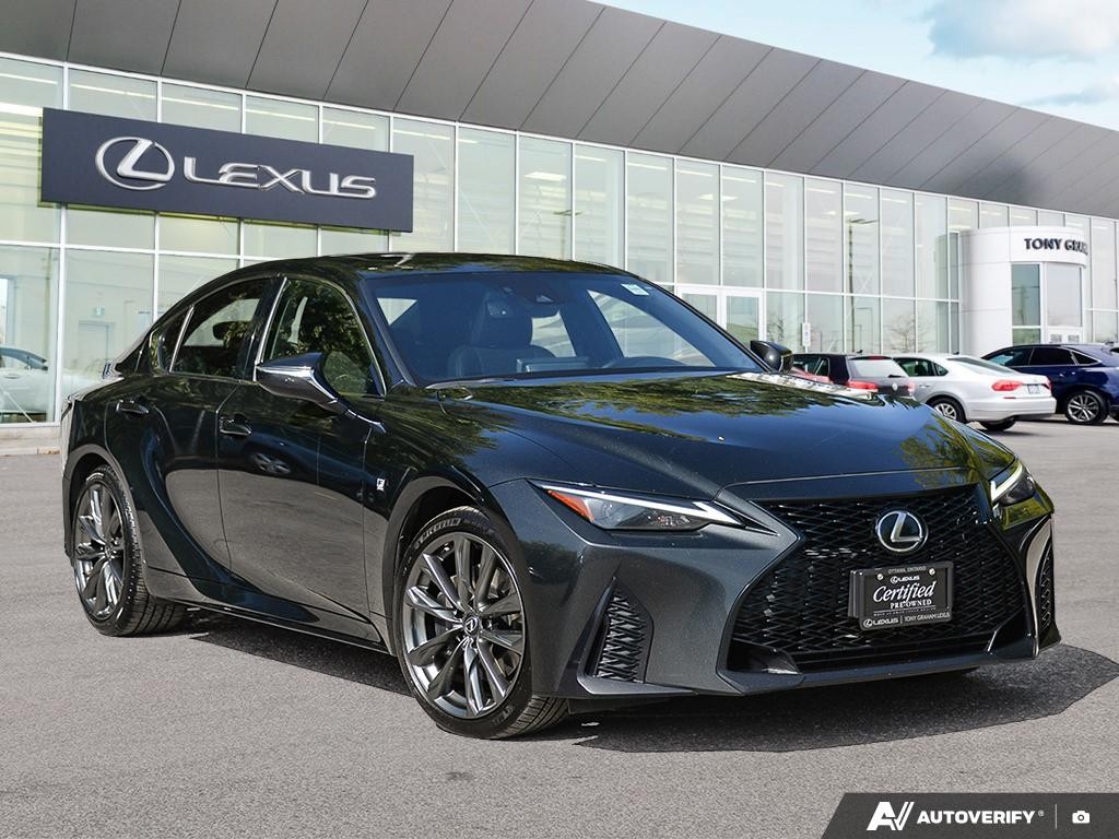 2021 Lexus IS