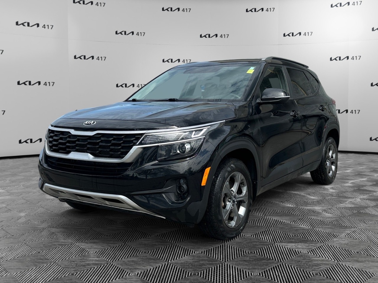 2021 Kia Seltos LX - 1