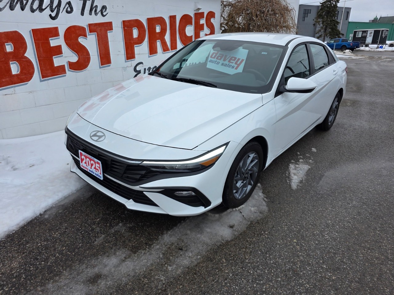 2025 Hyundai Elantra