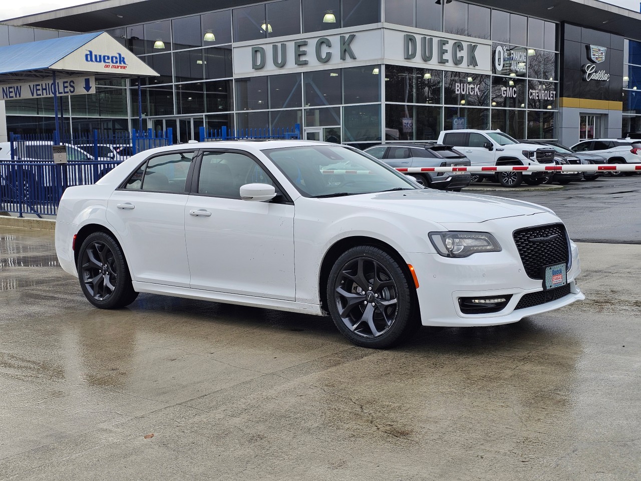 2023 Chrysler 300