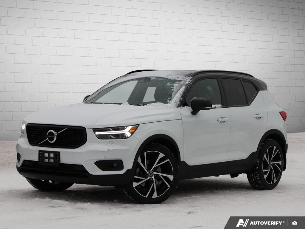 2022 Volvo XC40