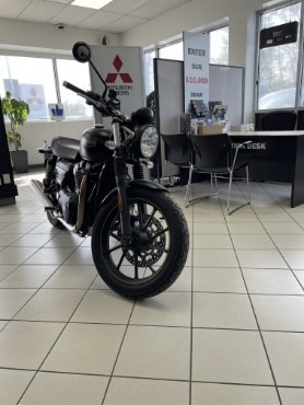 2022 Triumph Street Twin