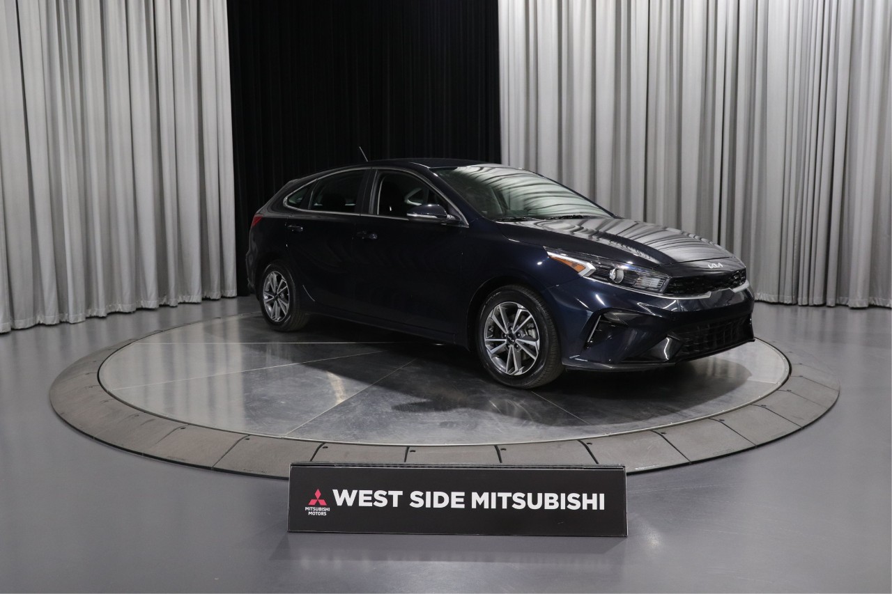2024 Kia Forte5