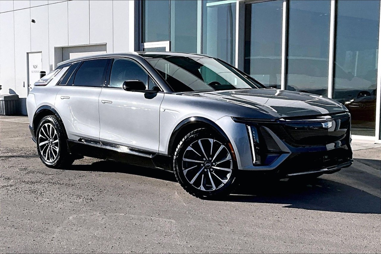 2024 Cadillac LYRIQ