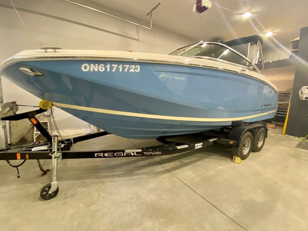 2018 Regal 22' FasDeck