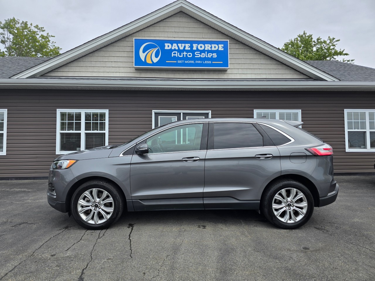 2023 Ford Edge