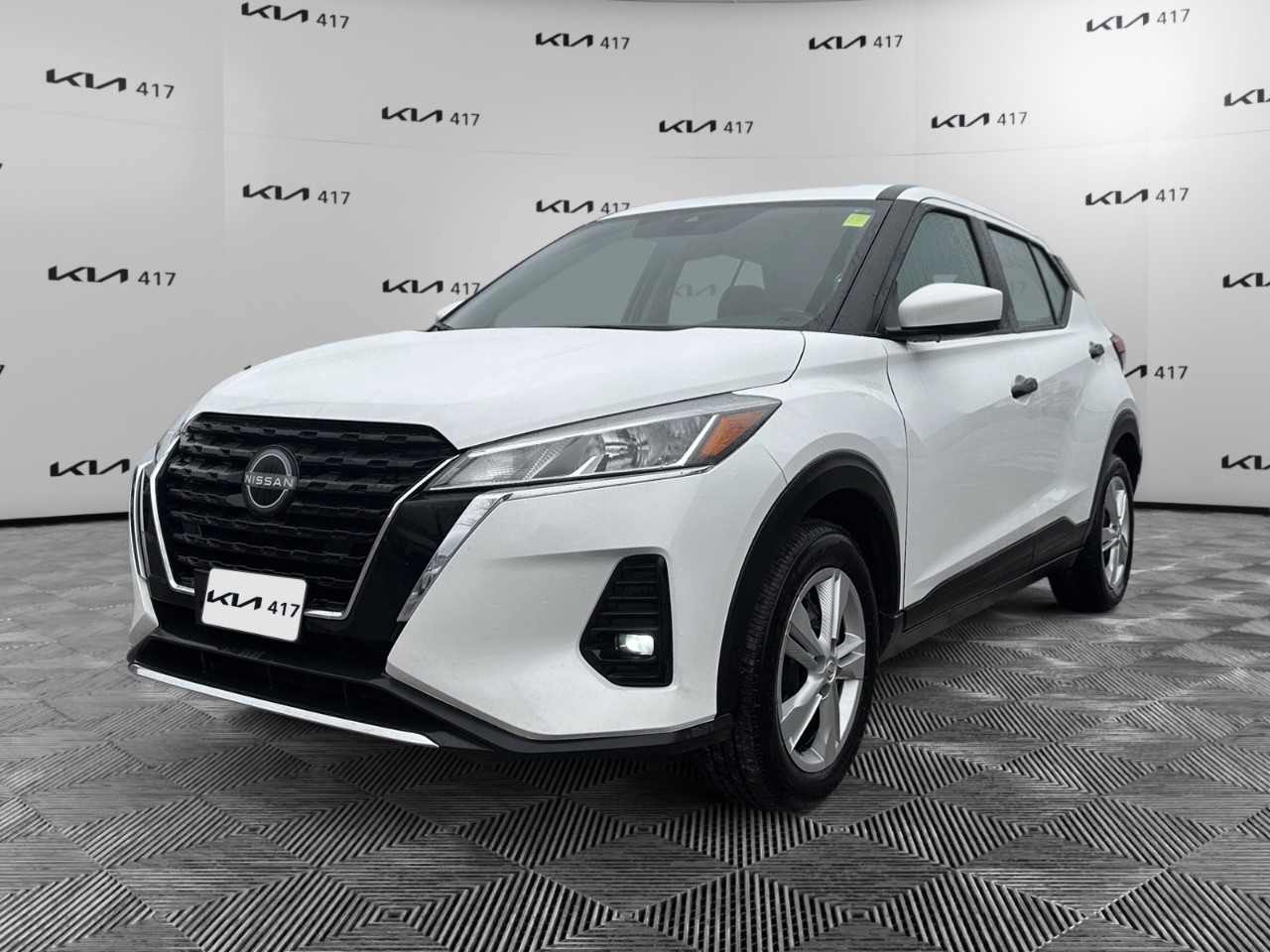 2025 Nissan Kicks Play