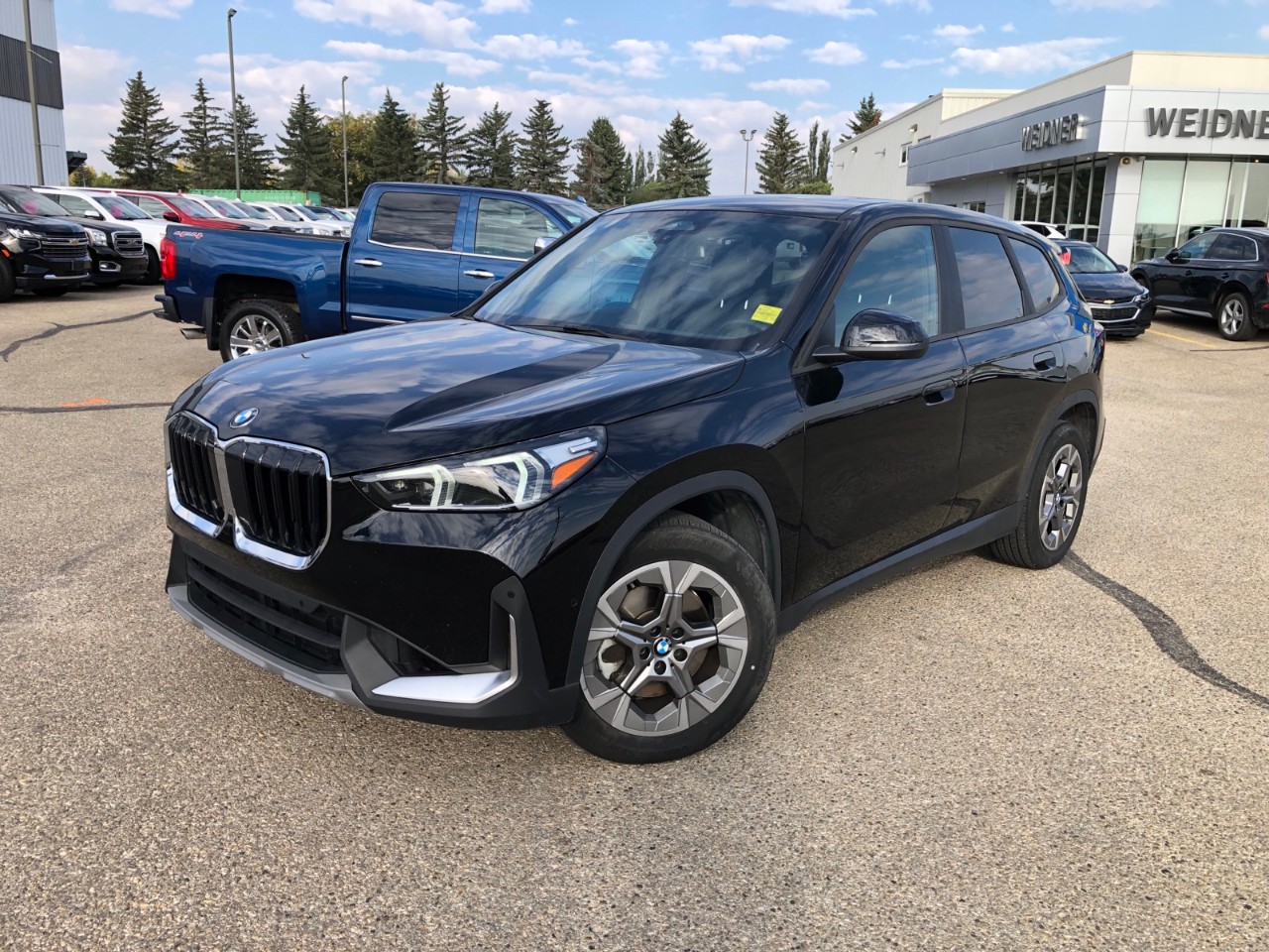 2025 BMW X1
