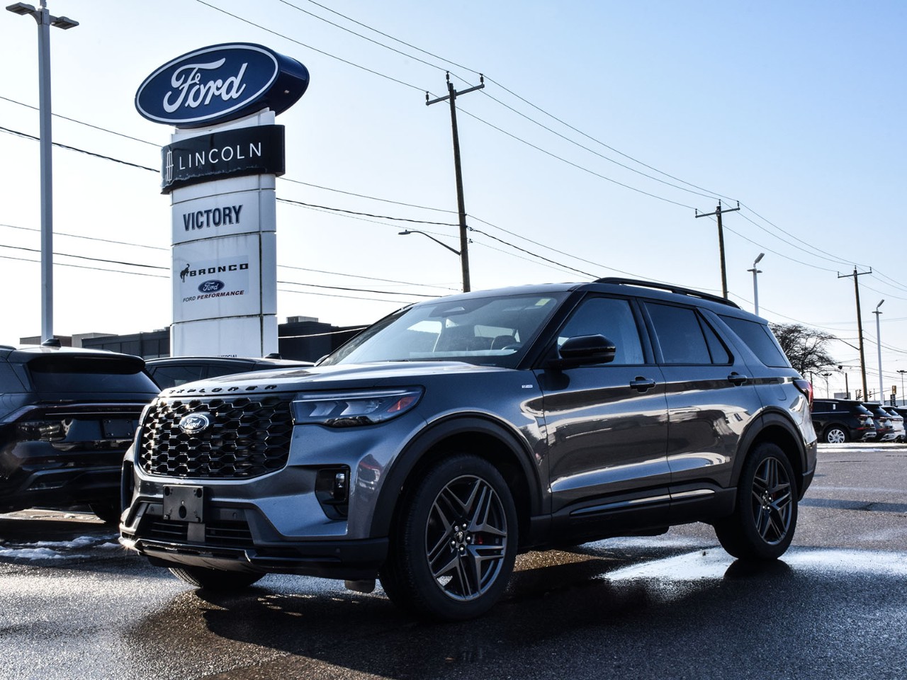 2025 Ford Explorer