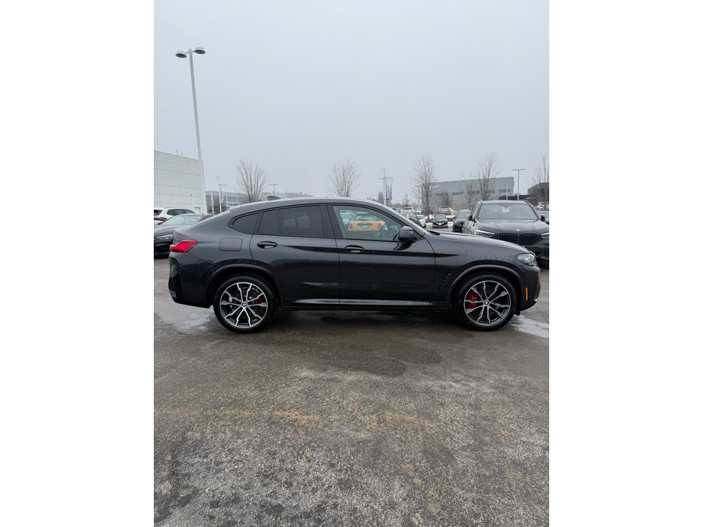2025 BMW X4