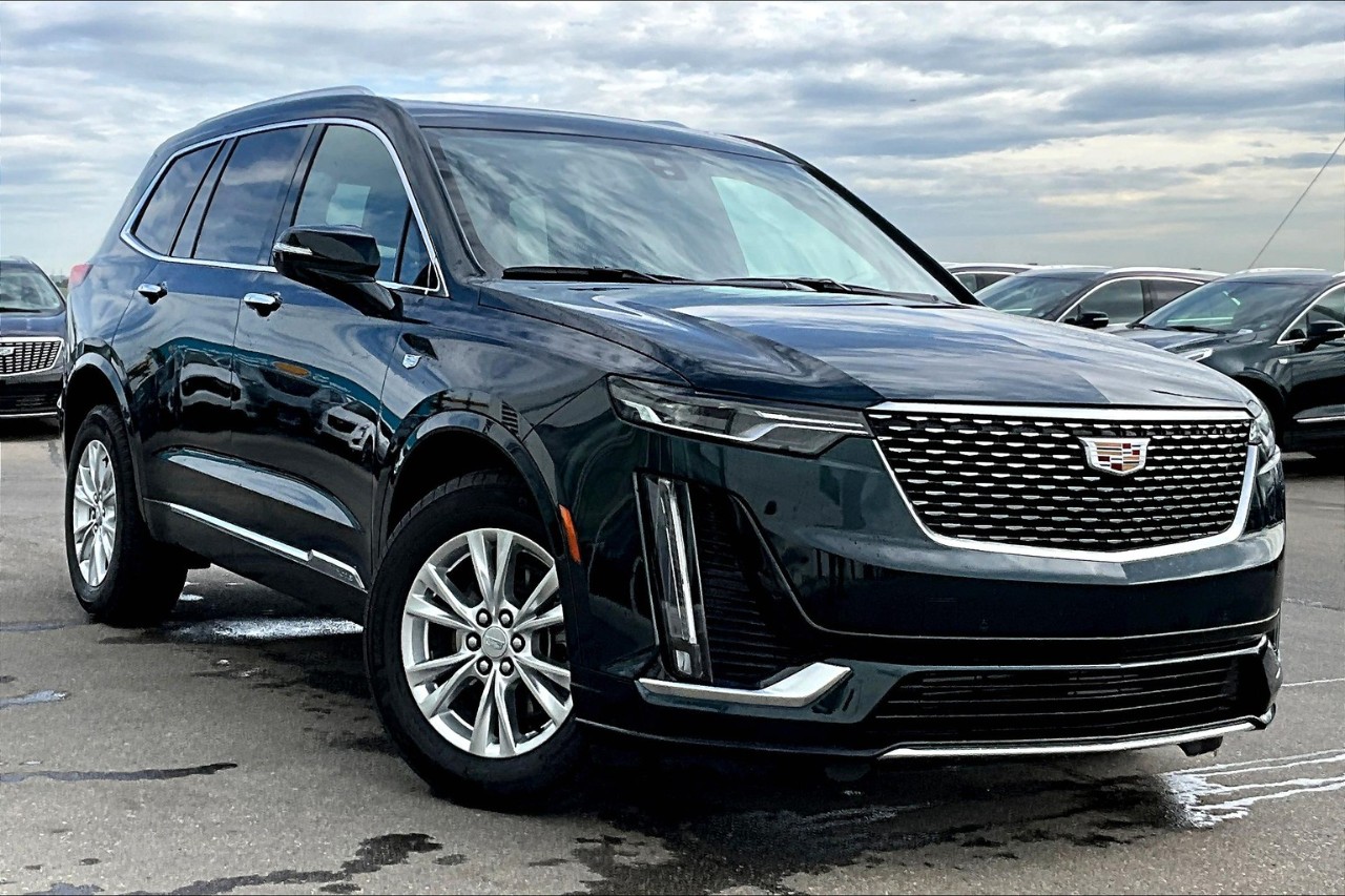 2025 Cadillac XT6