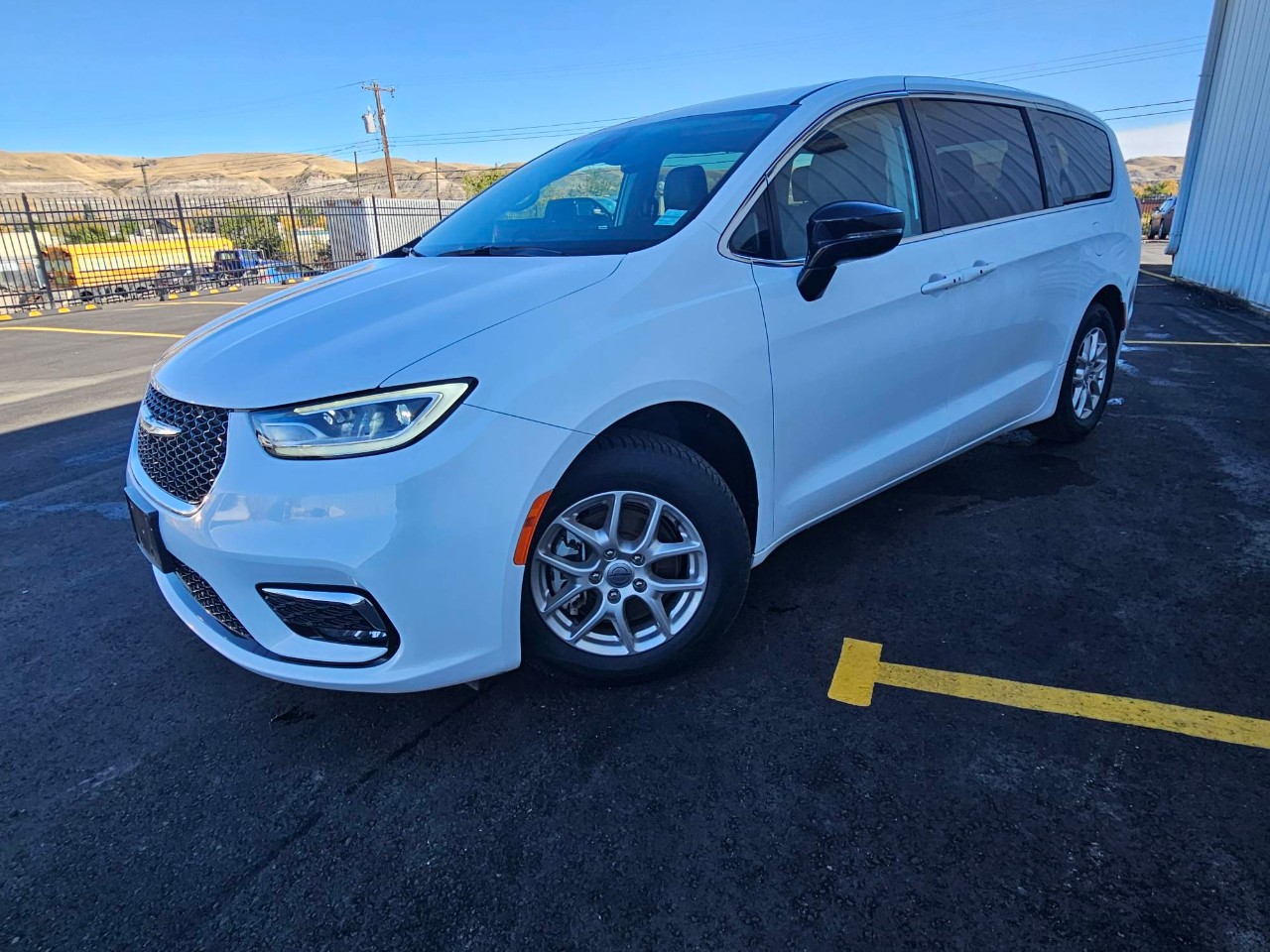 2024 Chrysler Pacifica