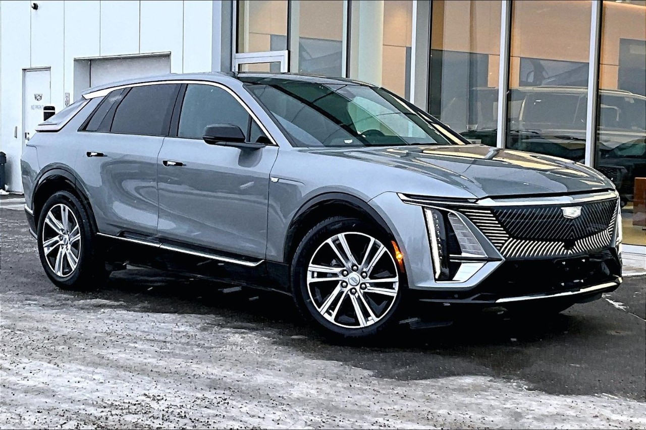 2024 Cadillac LYRIQ