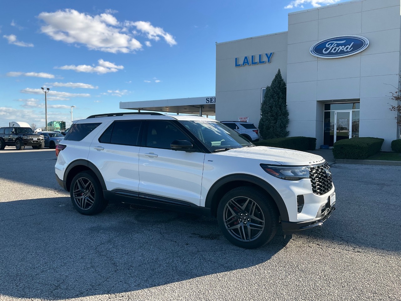 2025 Ford Explorer
