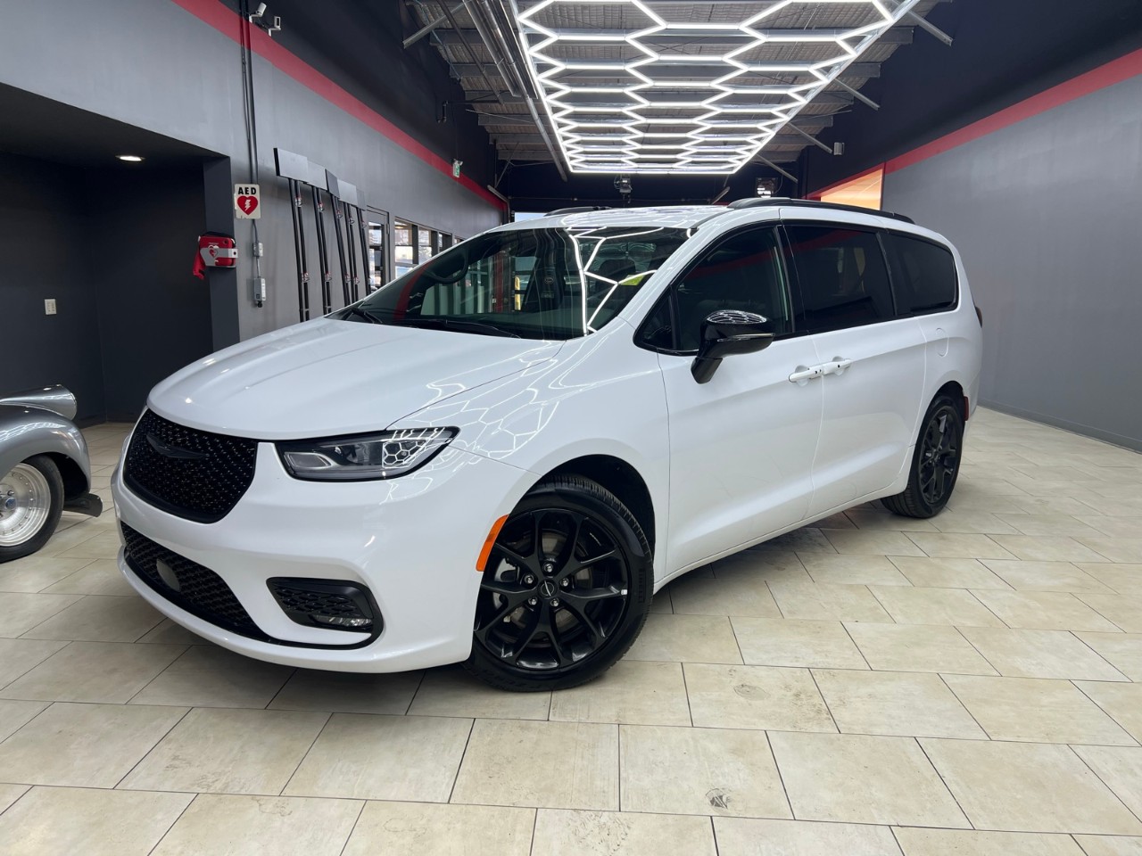 2024 Chrysler Pacifica
